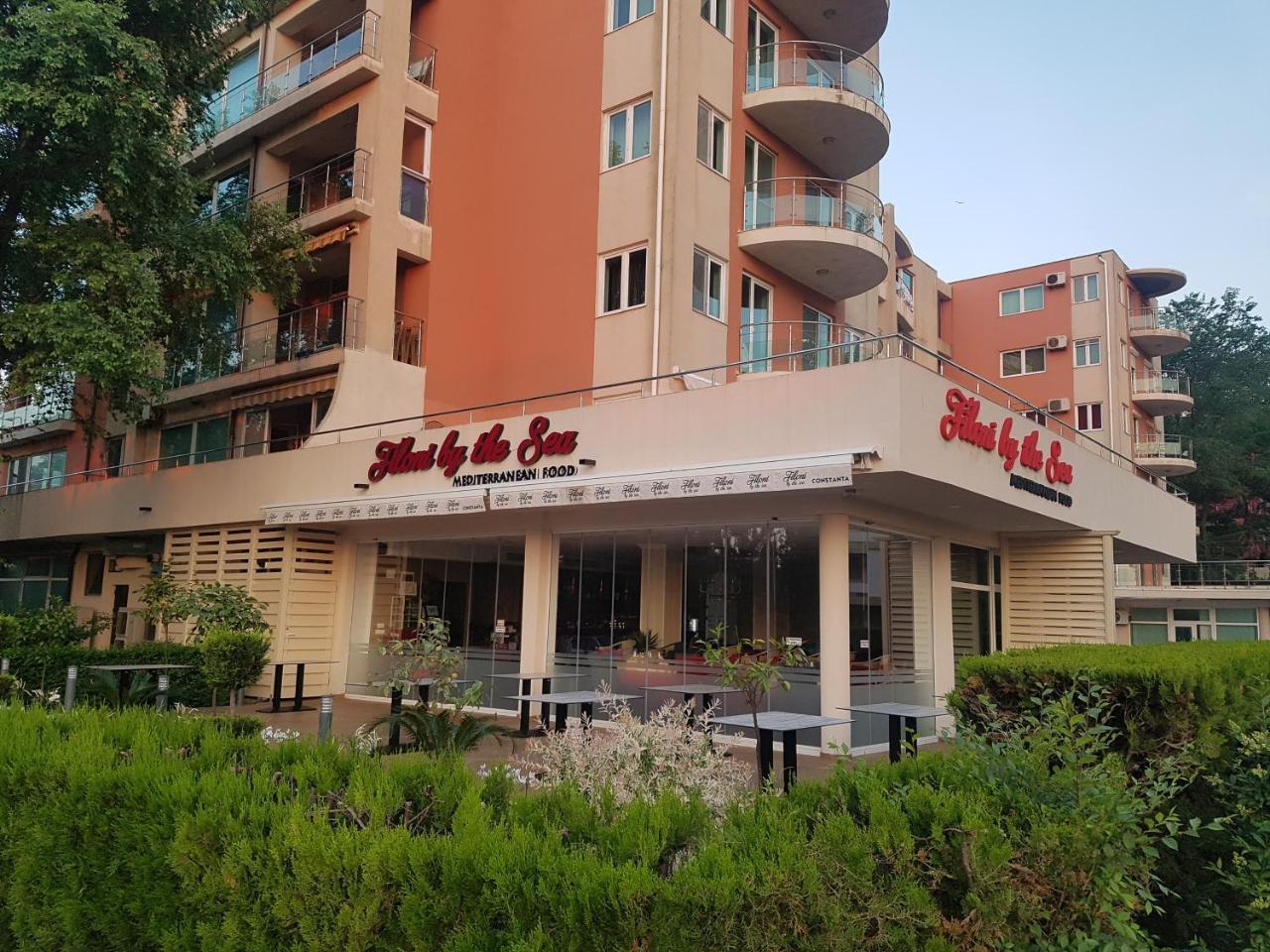 Apartament Mamaia Lägenhet Exteriör bild